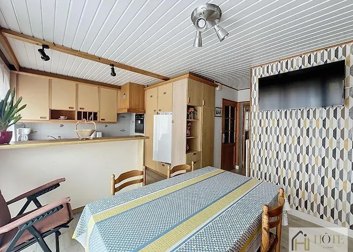 Appart 1Er Etage, Plage A 50M