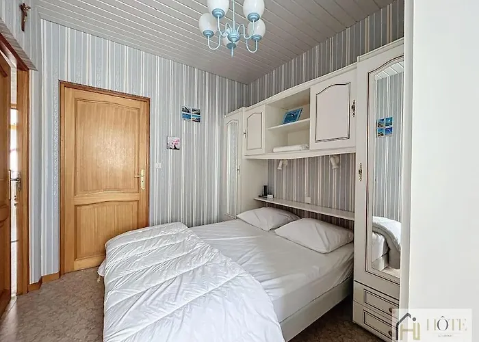 Appart 1Er Etage, Plage A 50M